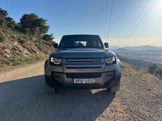 Land Rover Defender 2023 110 D250 X-Dynamic S WinterPack  19"-thumb-2