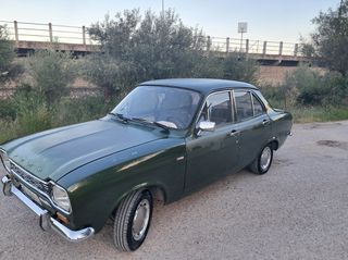 Ford Escort 1970-thumb-1