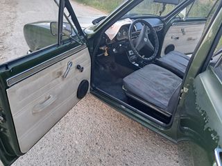 Ford Escort 1970-thumb-12