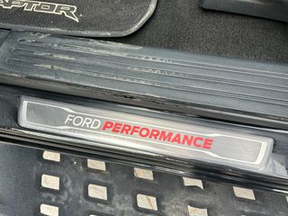 Ford Raptor 2020-thumb-16