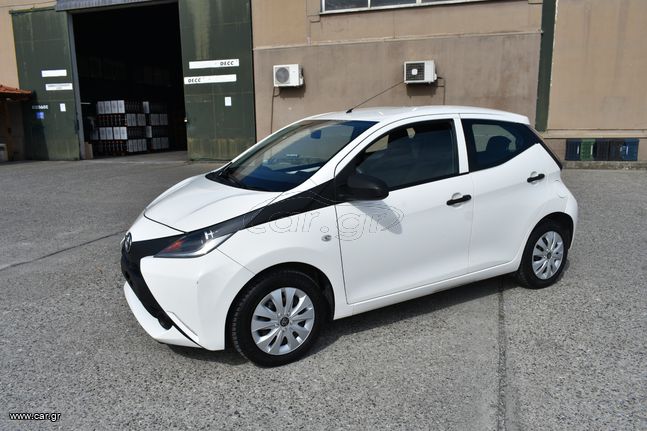 Toyota Aygo 2018 (X) City FJX 1.0 '17