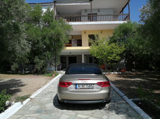Audi A5 2010 Quattro cabrio-thumb-12