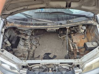 HYUNDAI H1 '03 2,3cc-thumb-8