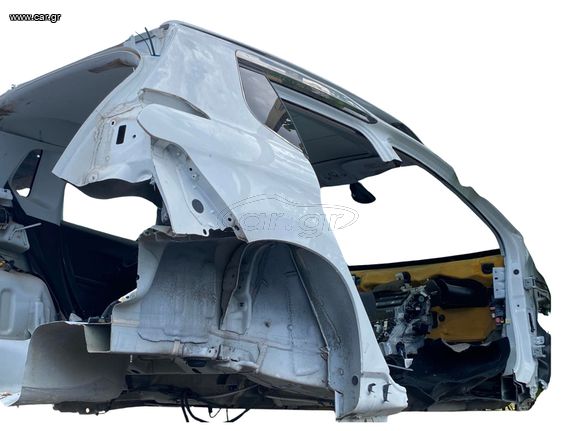 Φτερό πίσω δεξί Peugeot 2008 2013-