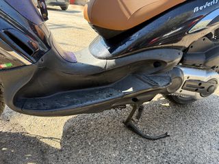 Piaggio Beverly 400 2009 Tourer-thumb-2