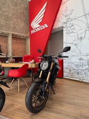 Honda CB 650 2026 E- CLUTCH-thumb-1