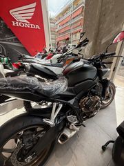Honda CB 650 2026 E- CLUTCH-thumb-3
