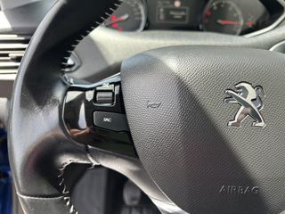 Peugeot 308 2018 1.2 e-THP Allure 130ps Camera 360-thumb-14