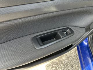 Peugeot 308 2018 1.2 e-THP Allure 130ps Camera 360-thumb-31