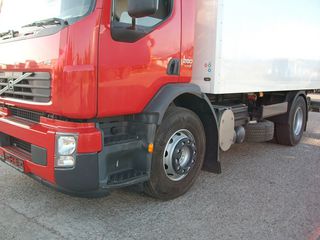 Ψυγείο Volvo 2010 FL 280 ΨΥΓΕΙΟ-thumb-4