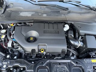 Jaguar E-Pace 2023 R-DYNAMIC S-thumb-15