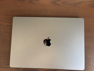 MacBook Pro 2023 M2 16’’-thumb-3