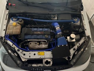 Ford Focus 2002 ST170-thumb-5
