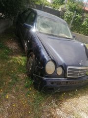 Mercedes-Benz E 200 2002