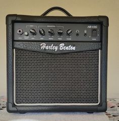 Ενισχυτής Harley Benton HB-10G (μεταχειρισμένος σε άριστη κατάσταση)