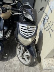 SYM HD 200