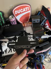 Ducati Panigale V4 2023-thumb-18
