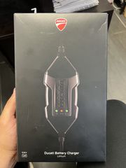 Ducati Panigale V4 2023-thumb-25