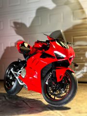 Ducati Panigale V4 2023-thumb-2