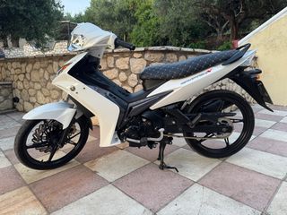 Yamaha CRYPTON-X135 2015