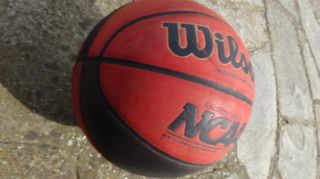 Μπάλα μπάσκετ Wilson NCAA Solution Game Ball-thumb-2