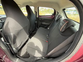 Peugeot 108 2015-thumb-11