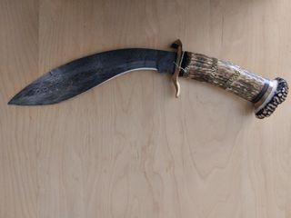 Μαχαίρι δαμασκού τύπου kukri.