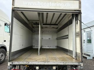 Ψυγείο Renault 2017 D7.180 4x2 / ΓΙΑ ΕΙΣΑΓΩΓΗ 16-thumb-5
