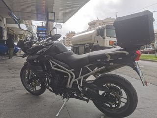 Triumph Tiger 800 2011-thumb-1