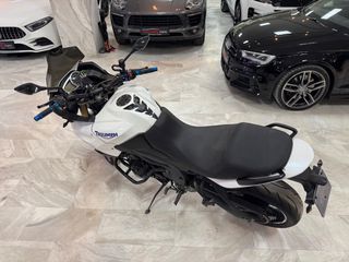 Triumph Tiger 1050 2011-thumb-7
