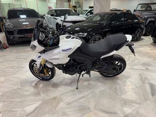 Triumph Tiger 1050 2011-thumb-1