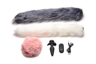 VIBRATOR PLUG W/ CONTROL AND 3 DIFFERENT TAILS-thumb-1