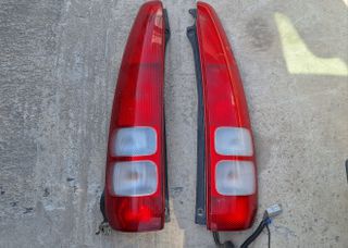 Honda HR-V '01 Πίσω φανάρι συνοδηγού 120€ (του οδηγού δεν ειναι πλέον διαθέσιμο)