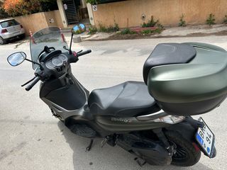 Piaggio Beverly 300i 2019-thumb-1