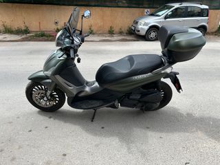 Piaggio Beverly 300i 2019-thumb-4