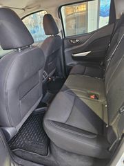 Nissan Navara 2021 NP300-thumb-6