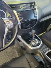 Nissan Navara 2021 NP300-thumb-7