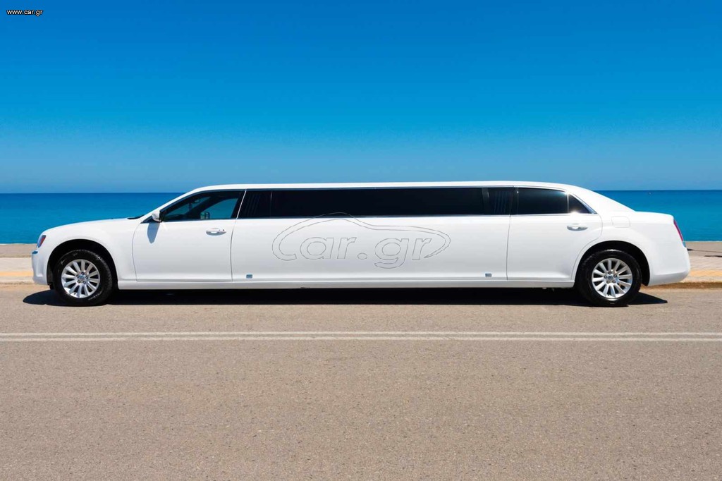Chrysler 300C 2014 STRETCH LIMOUSINE 3.6