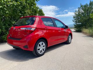Toyota Yaris 2017 VVT-IE-thumb-7