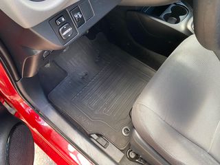 Toyota Yaris 2017 VVT-IE-thumb-12