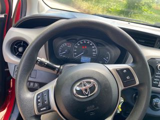 Toyota Yaris 2017 VVT-IE-thumb-20