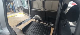 Opel Combo 2020 1.5 DIESEL-thumb-18