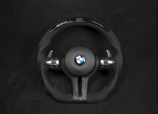 Τιμόνι Alcadara για BMW με LED οθόνη μαζί με αερόσακο