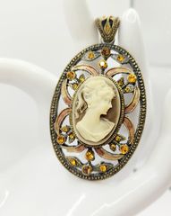 Vintage Antique Ρομαντικό Μενταγιόν Cameo Μπρούντζο Χαλκός και ζιργκόν Α9046 ΤΙΜΗ 105 ΕΥΡΩ