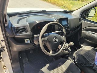 Opel Combo 2012-thumb-7