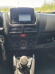 Opel Combo 2012-thumb-9
