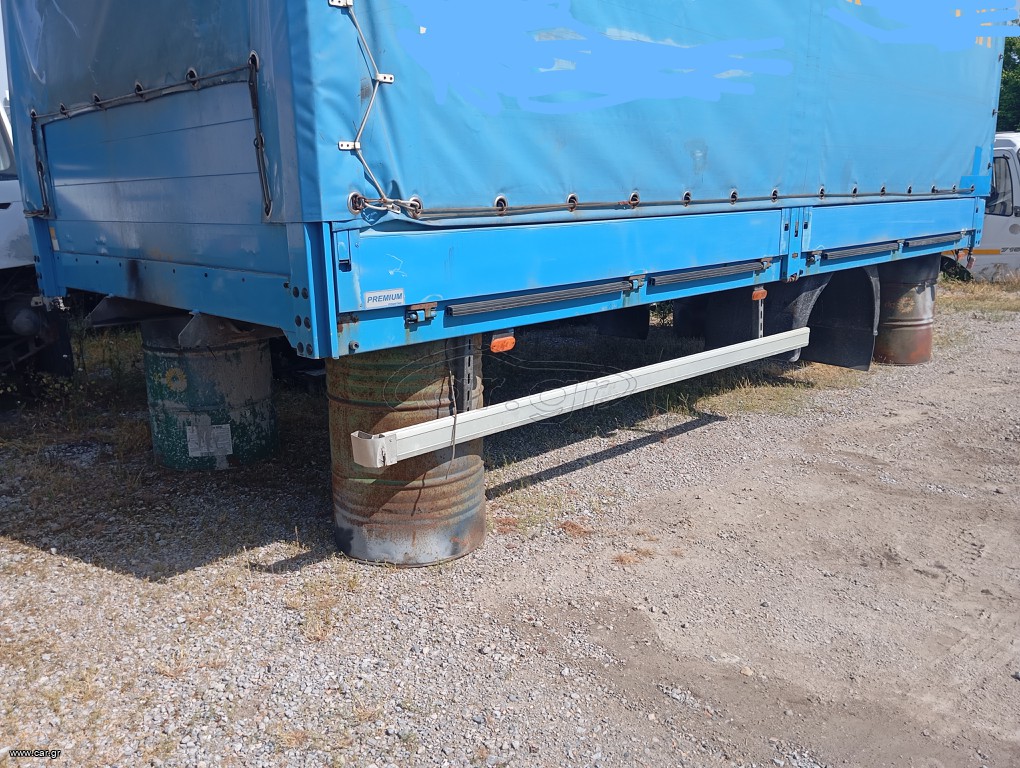 ΚΑΡΟΤΣΑ 5,30.DAF-MERCEDES