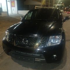 Nissan Navara 2014-thumb-5