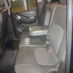 Nissan Navara 2014-thumb-11