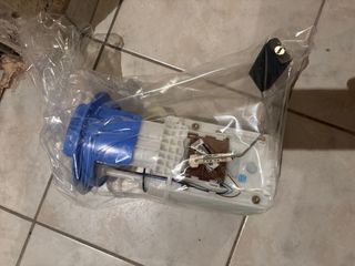 Αντλία Βενζίνης Γνήσια Golf V
